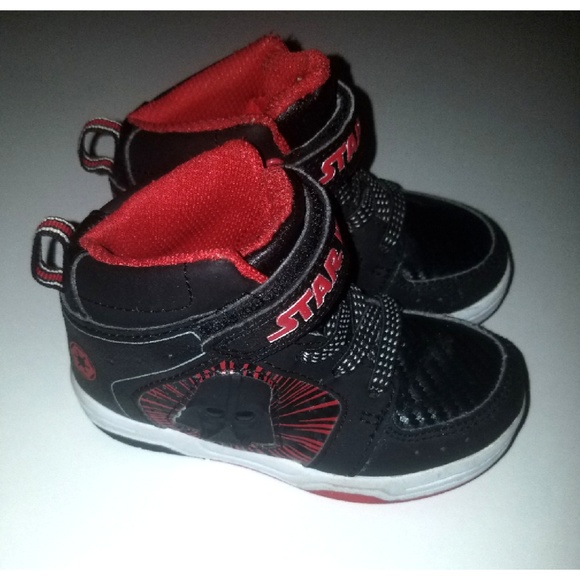 Size 8 Star Wars High Tops - Picture 2 of 5